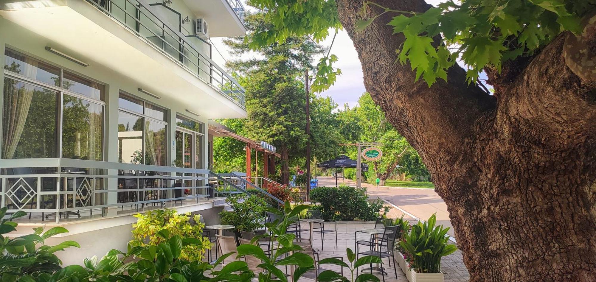 Hotel Ermis Loutra Ipatis Exterior foto